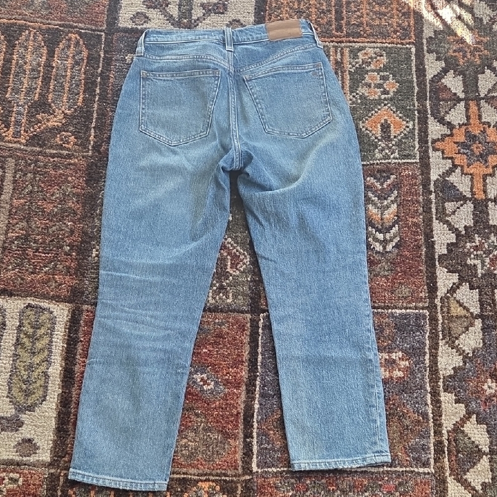 Madewell Straight Leg Women's Jeans - Picture 4 of 4